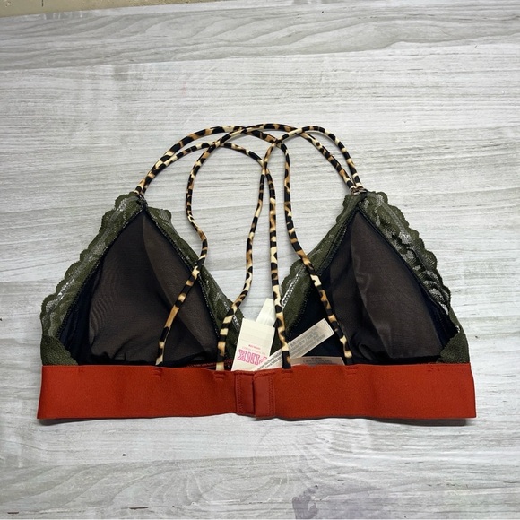 PINK Victoria’s Secret Laurel & Love Animal Leopard Print Bralette Size M New - Picture 3 of 9